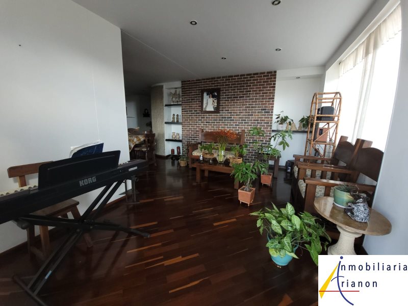 Apartamento en Venta en La Loma De Los Bernal