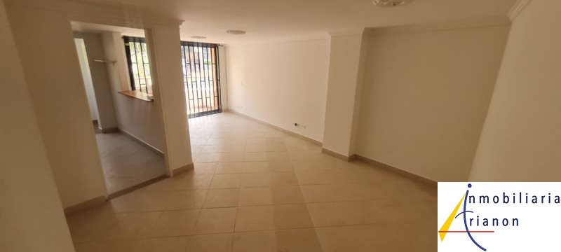 Apartamento en Arriendo en Laureles